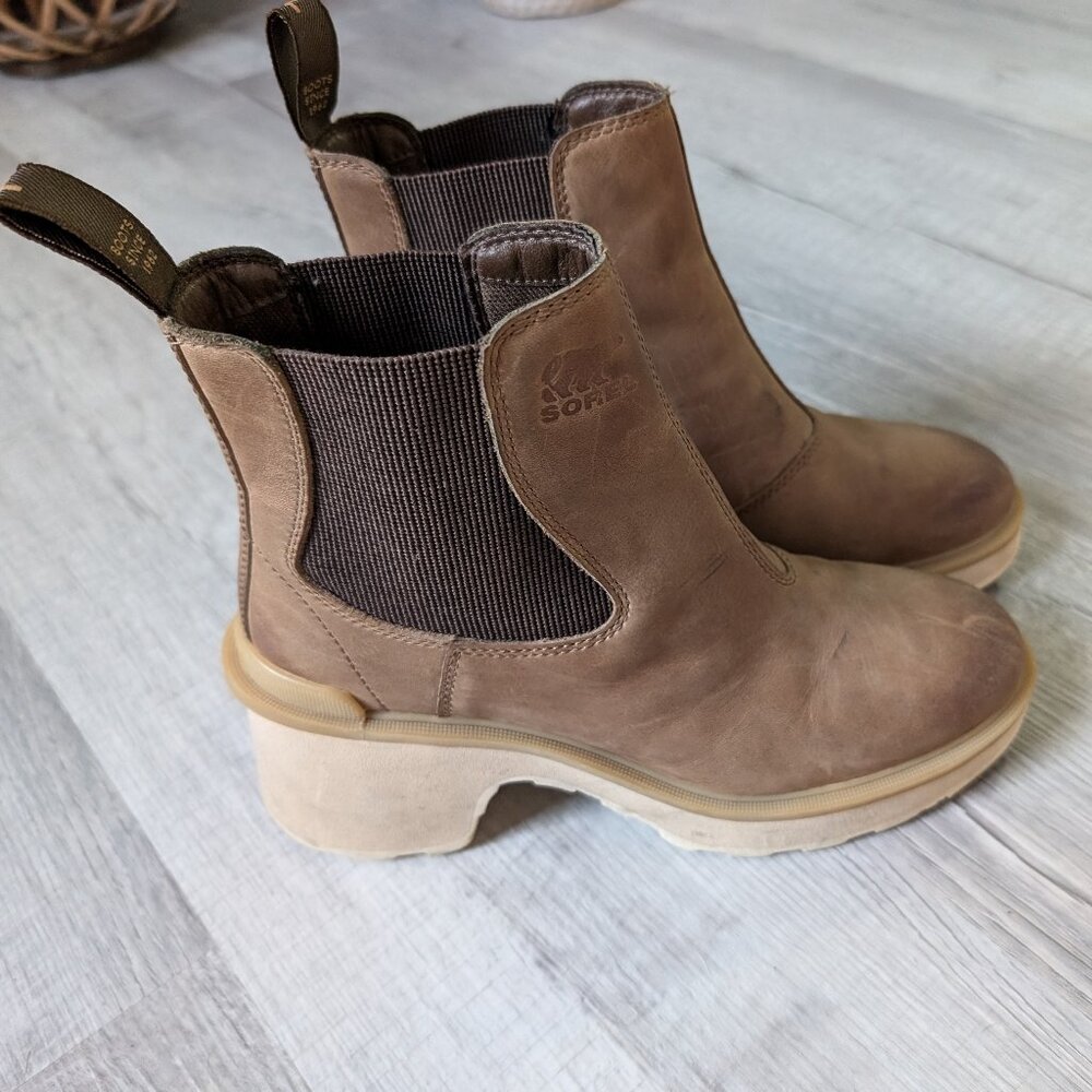 Sorel boots US 7.5